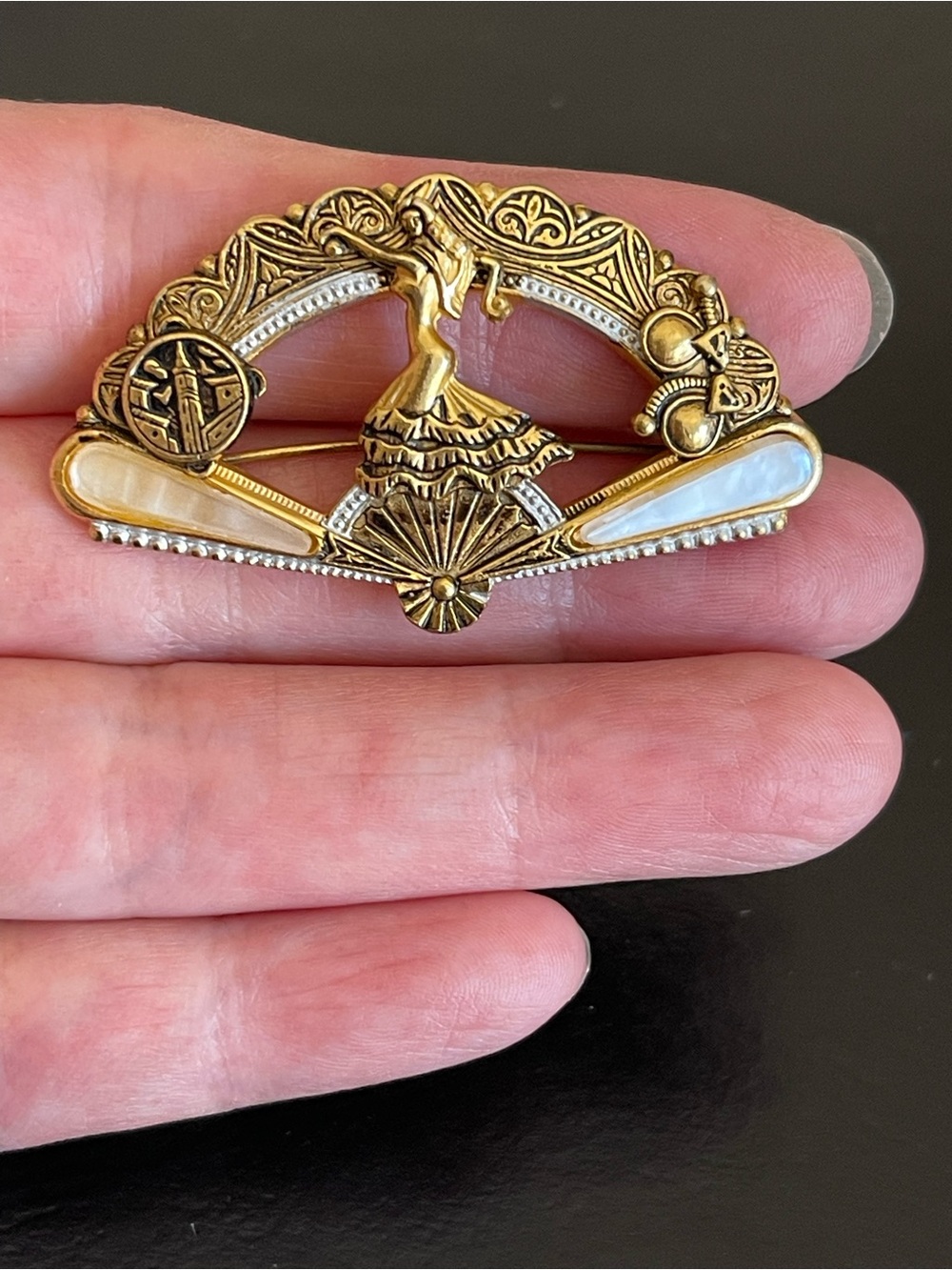 Vintage spanish damascene dancers fan shape Brooch with Mother-of-Pearl Accent